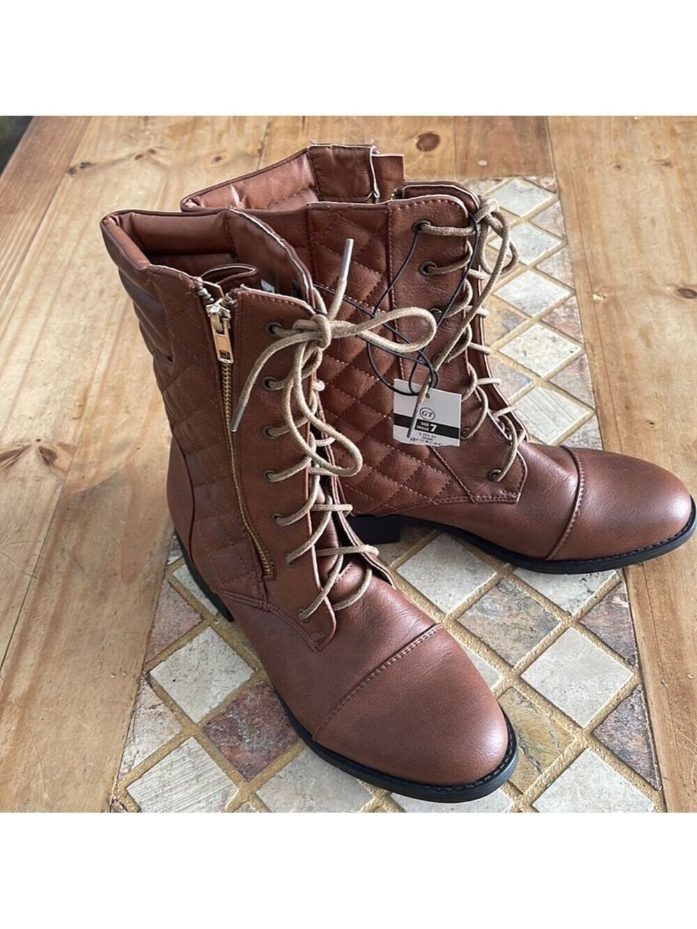 BNWT Candy Couture Boots Size 7🥰🥰